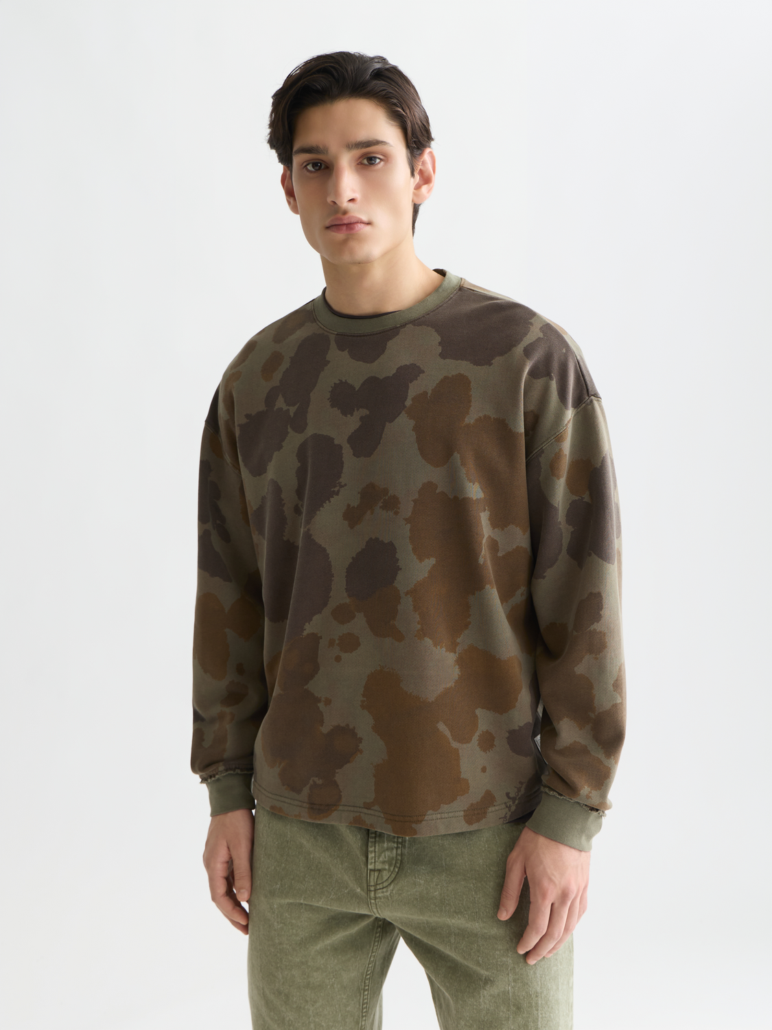 Loose-fit sweatshirt