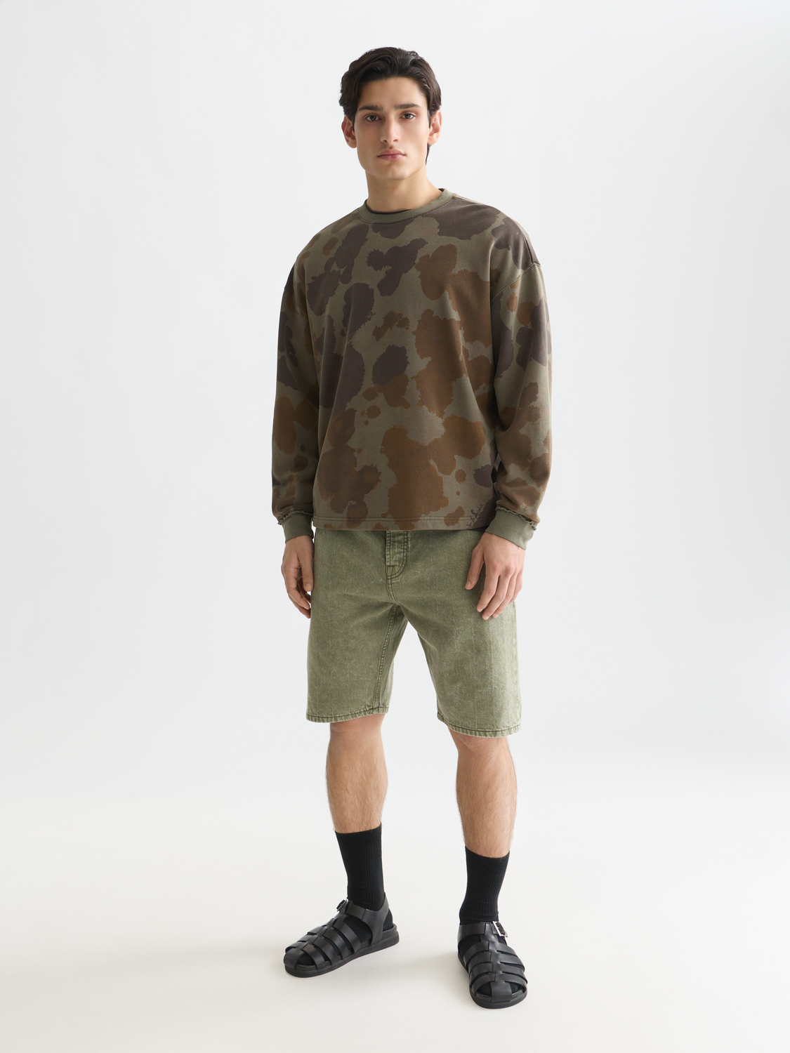 Loose-fit sweatshirt