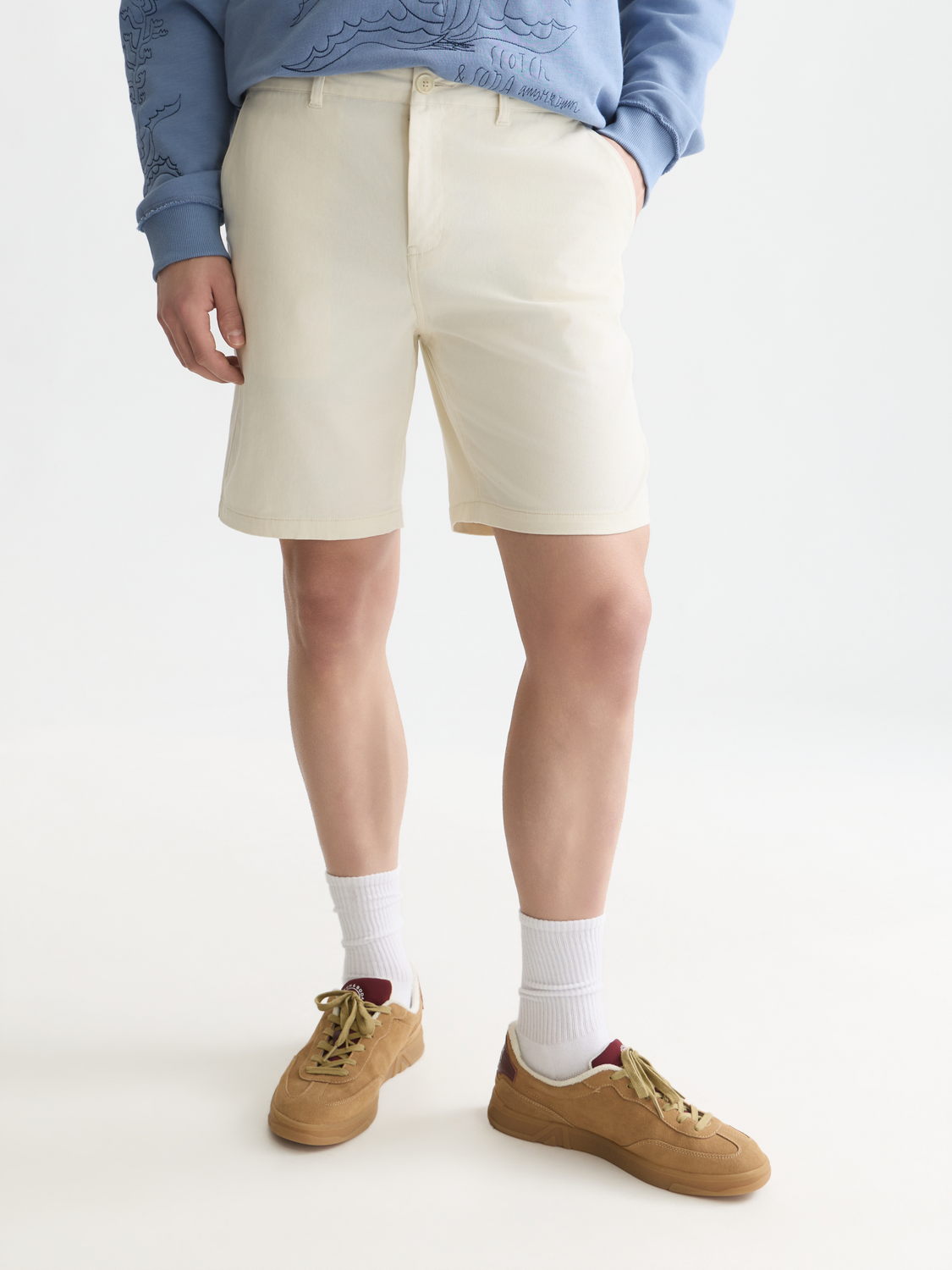 Scotch & Soda Stuart chino shorts in beige, front view showing tailored fit and classic design, perfect for casual summer wear.