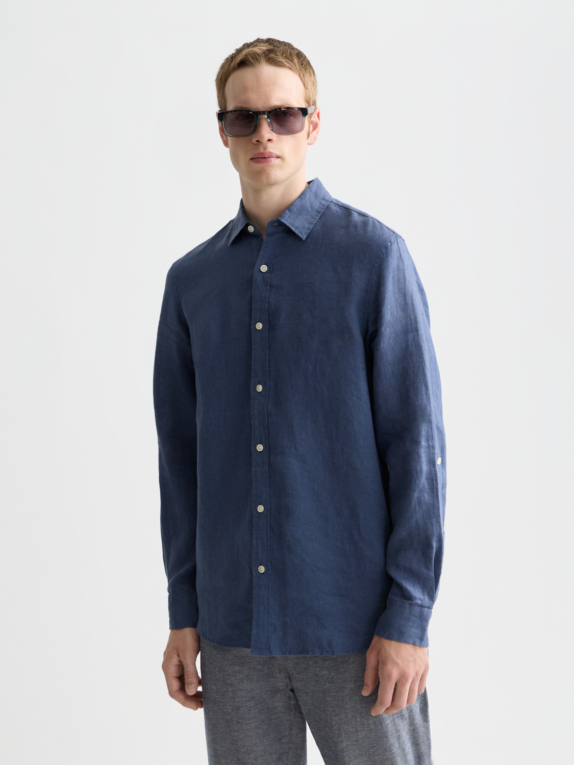 Long-sleeve linen shirt by Scotch & Soda, featuring a relaxed fit and natural fabric in a stylish design.