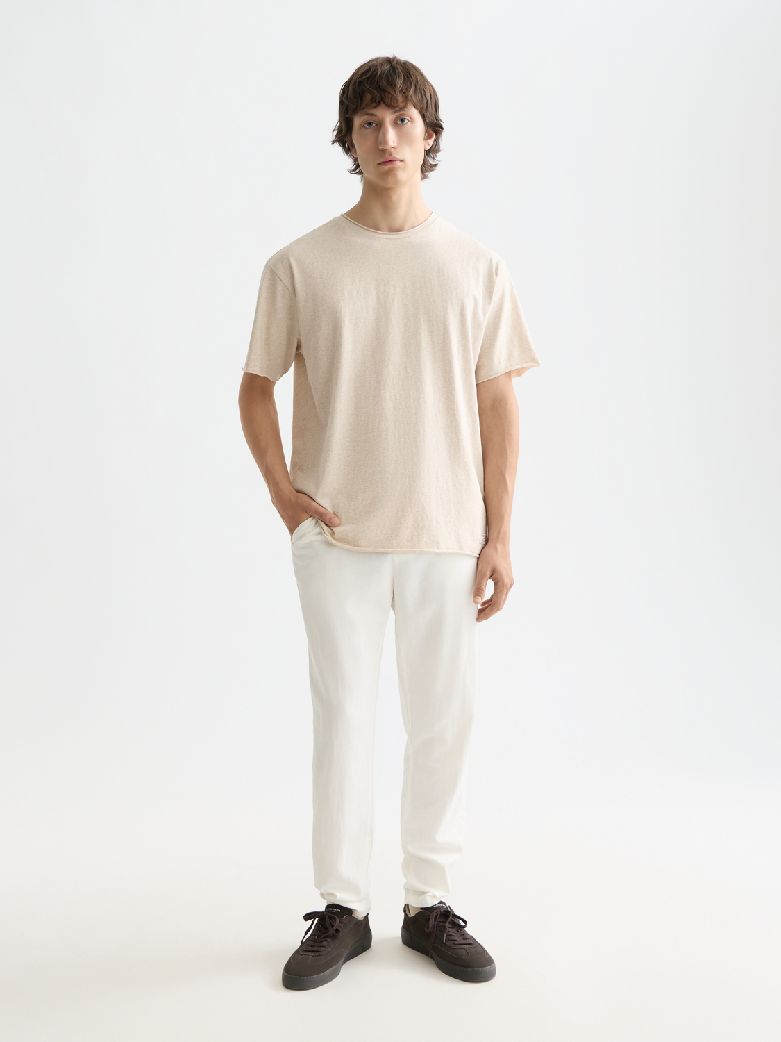 SCOTCH & SODA Warren joggers in neutral fabric, featuring a relaxed fit and elastic waistband, suitable for casual wear.