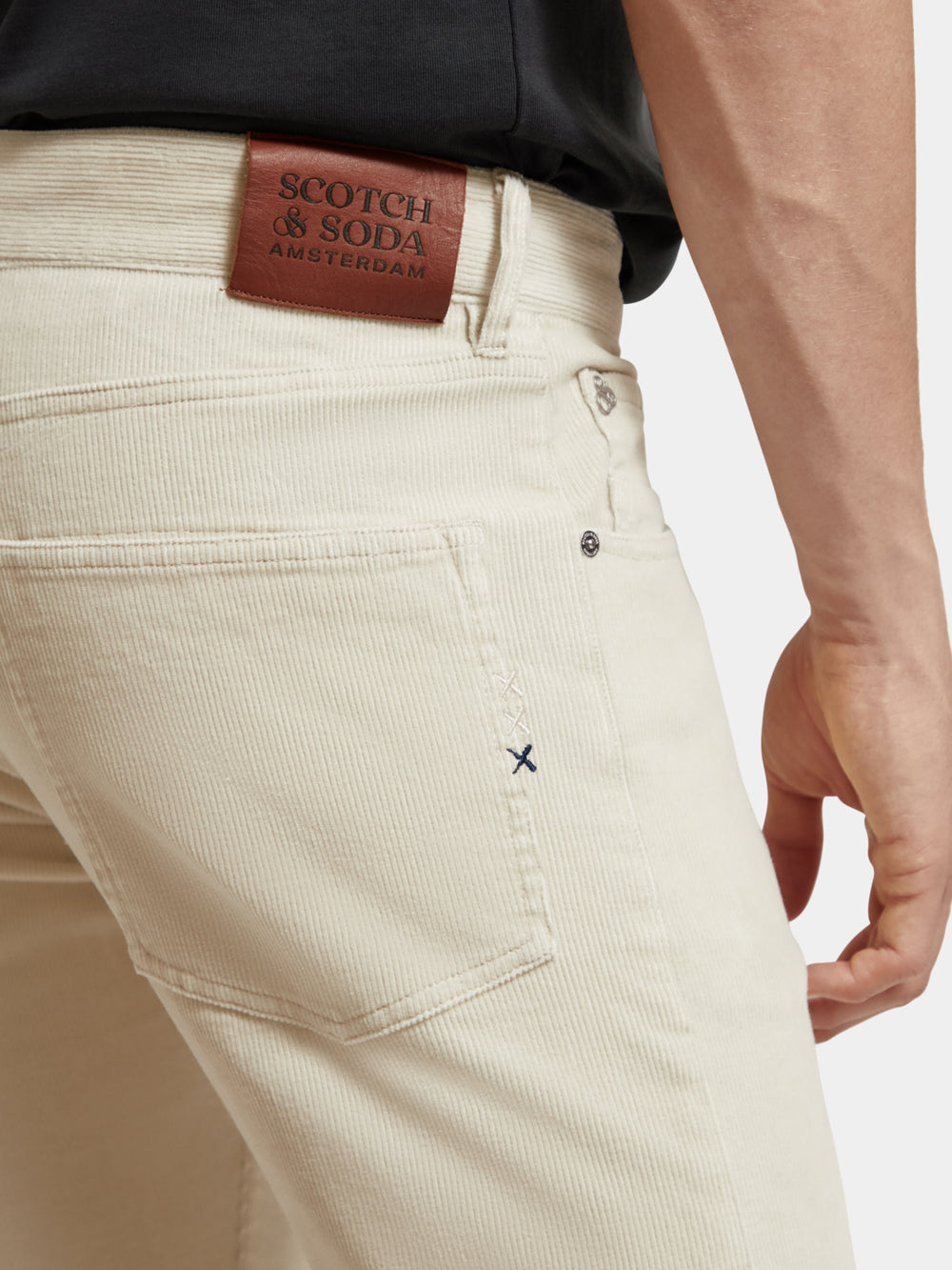 Ralston regular slim-fit corduroy pants - Scotch & Soda NZ