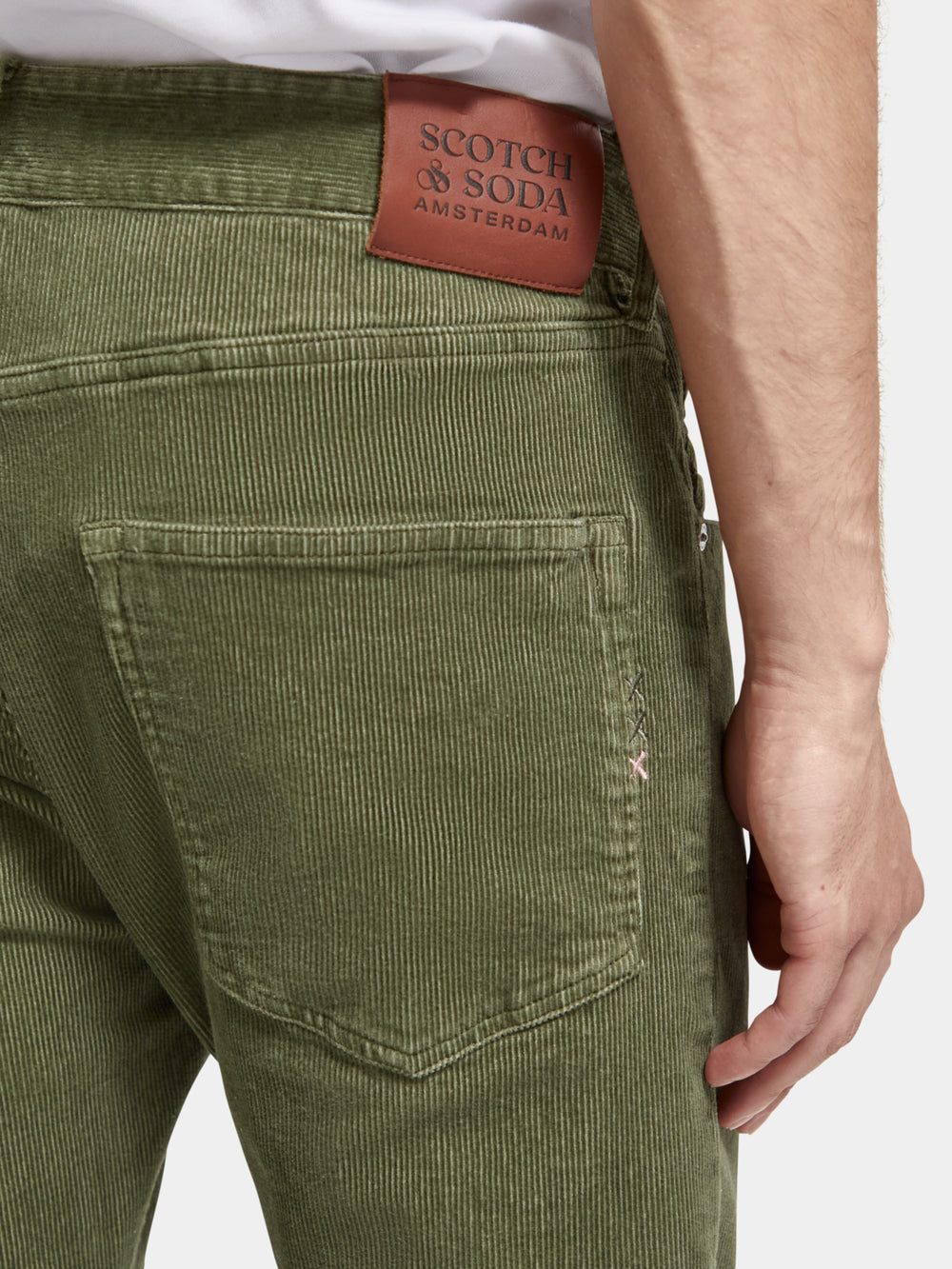 Ralston regular slim-fit corduroy pants - Scotch & Soda NZ