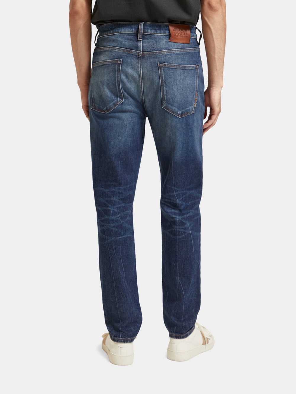 Drop regular tapered-fit jeans - Scotch & Soda NZ