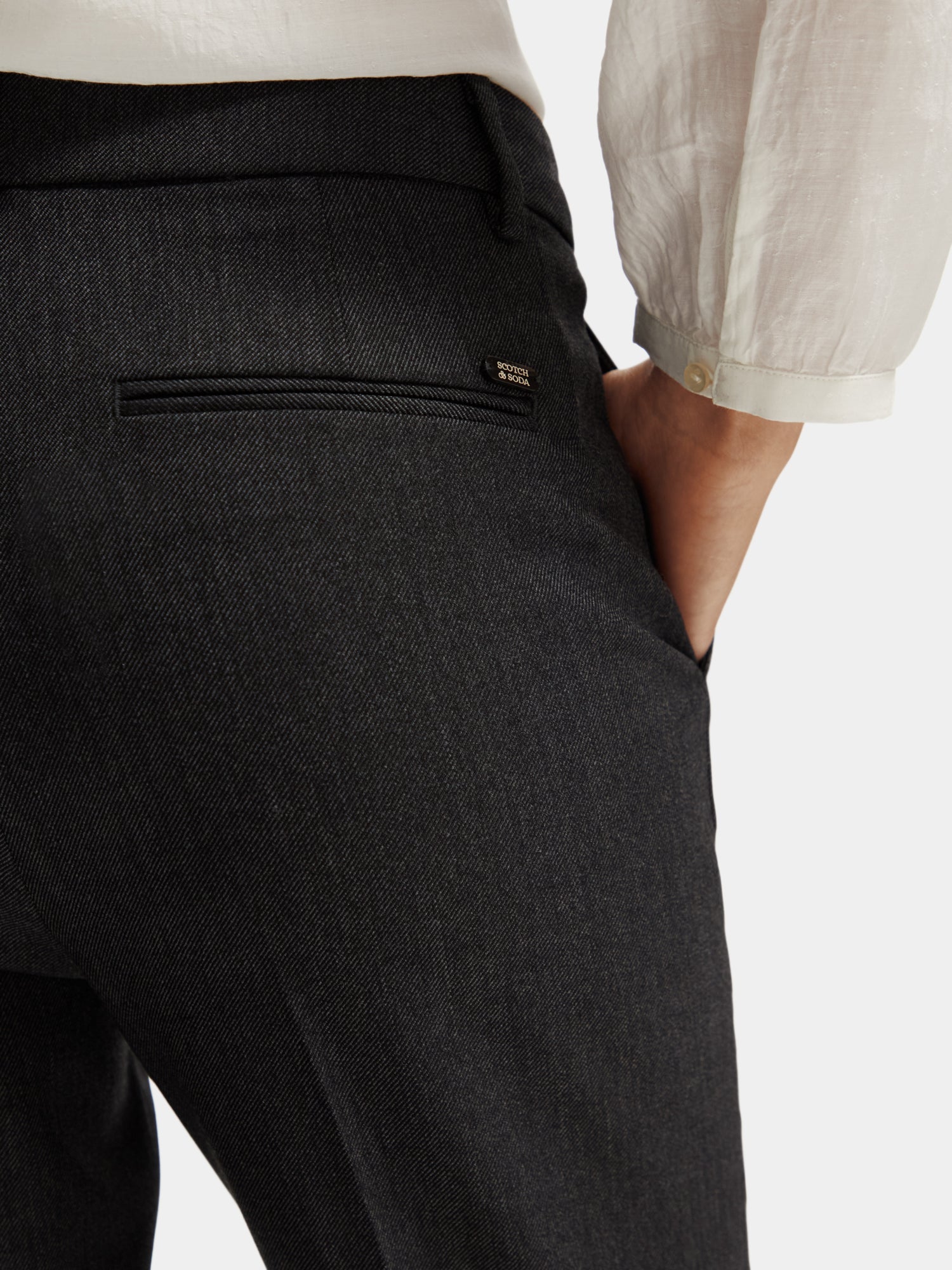 Lowry mid-rise slim-fit twill pants - Scotch & Soda NZ