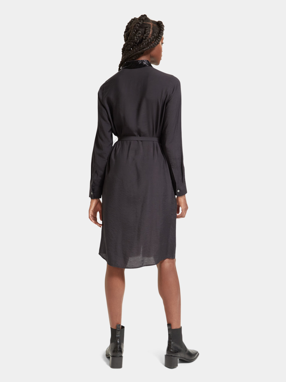 Beaded collar midi shirt dress by Scotch & Soda featuring a button-up front, long sleeves, and a stylish, relaxed fit.