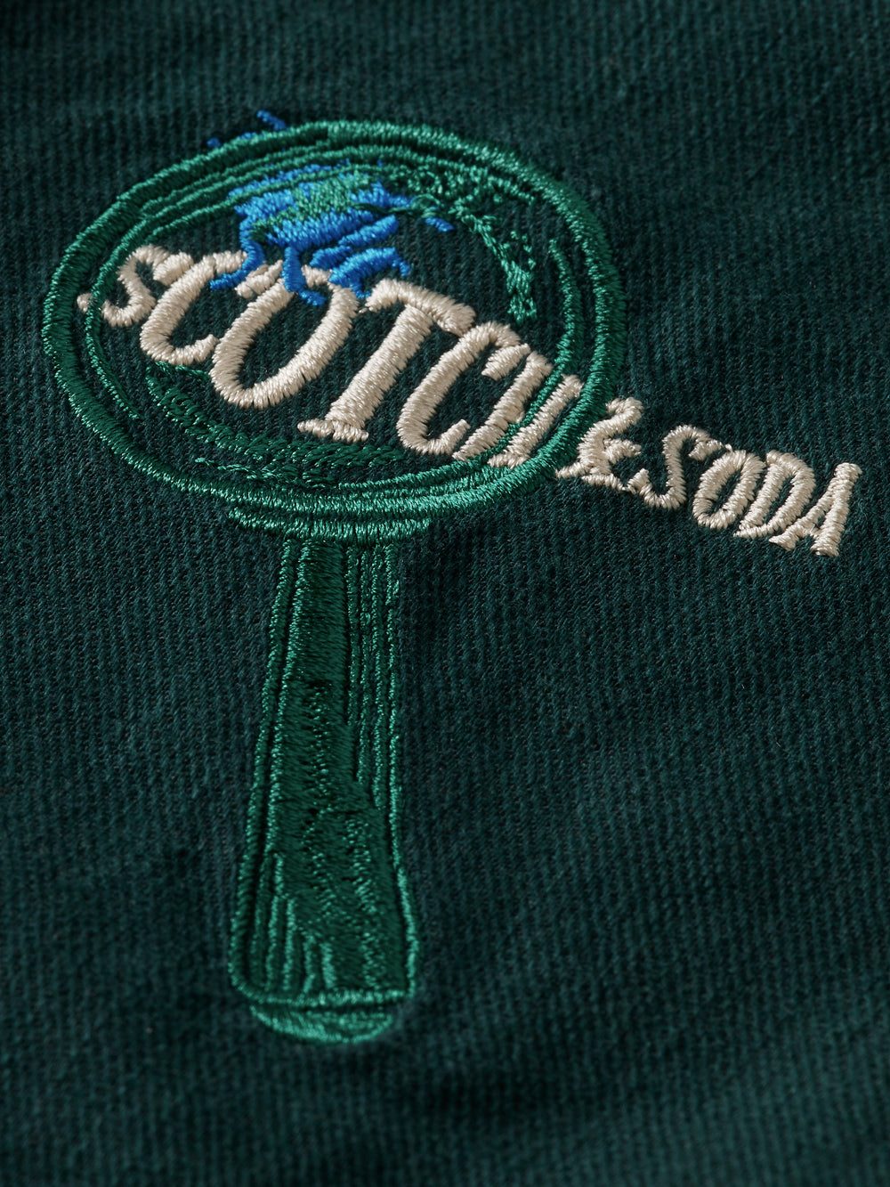 Embroidered artwork linen blend shorts - Scotch & Soda NZ