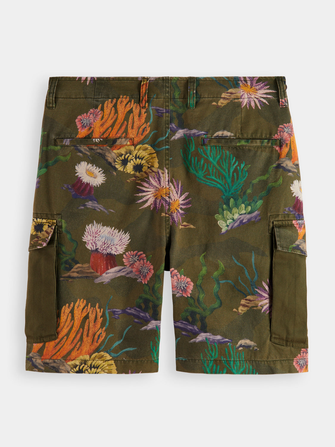 Printed cargo shorts