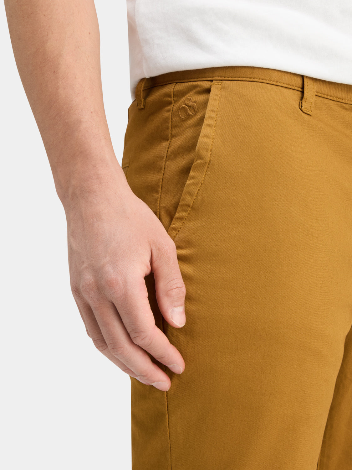 Mott slim fit chinos - Scotch & Soda NZ