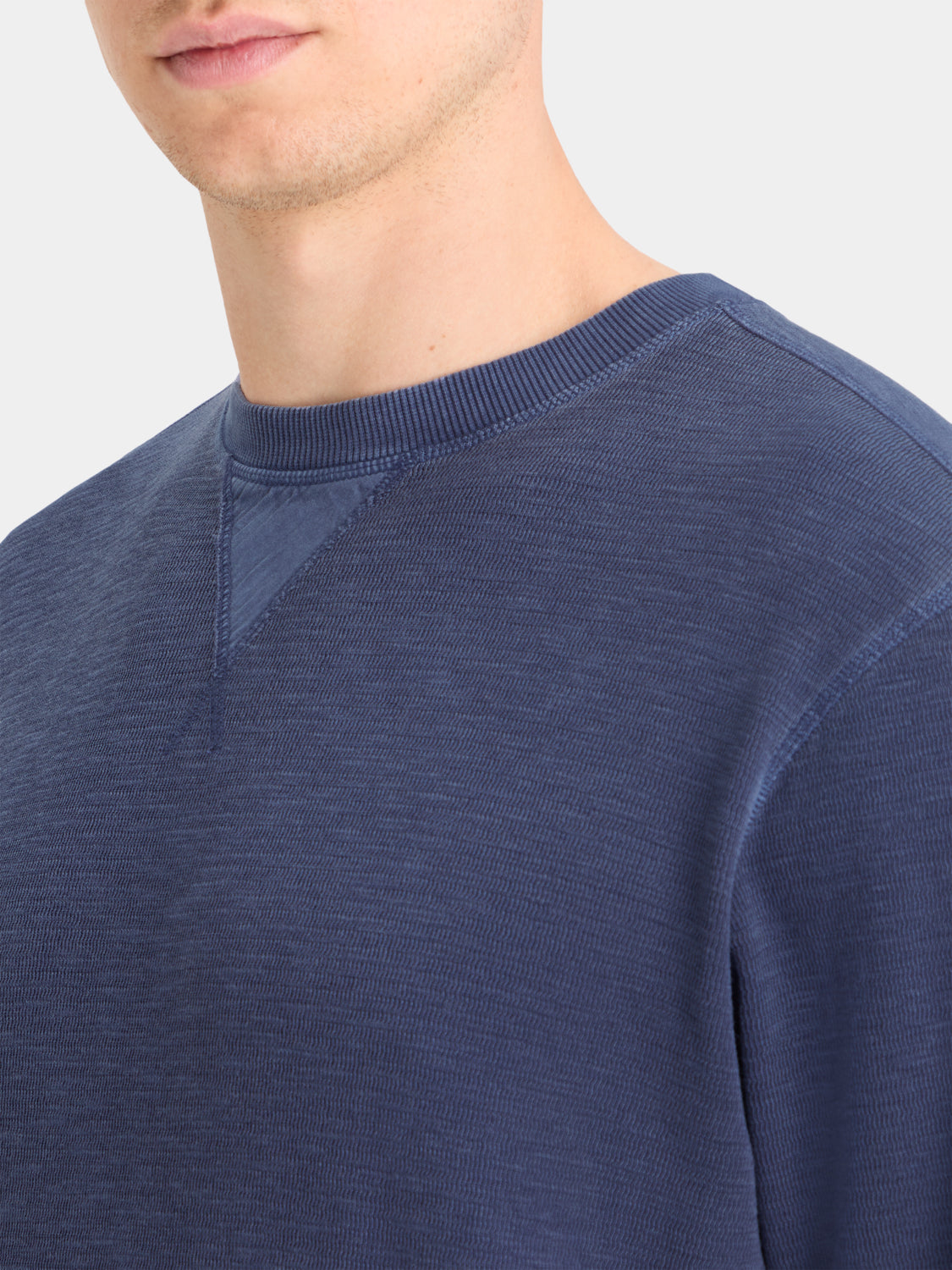 Garment-dyed sweatshirt - Scotch & Soda NZ