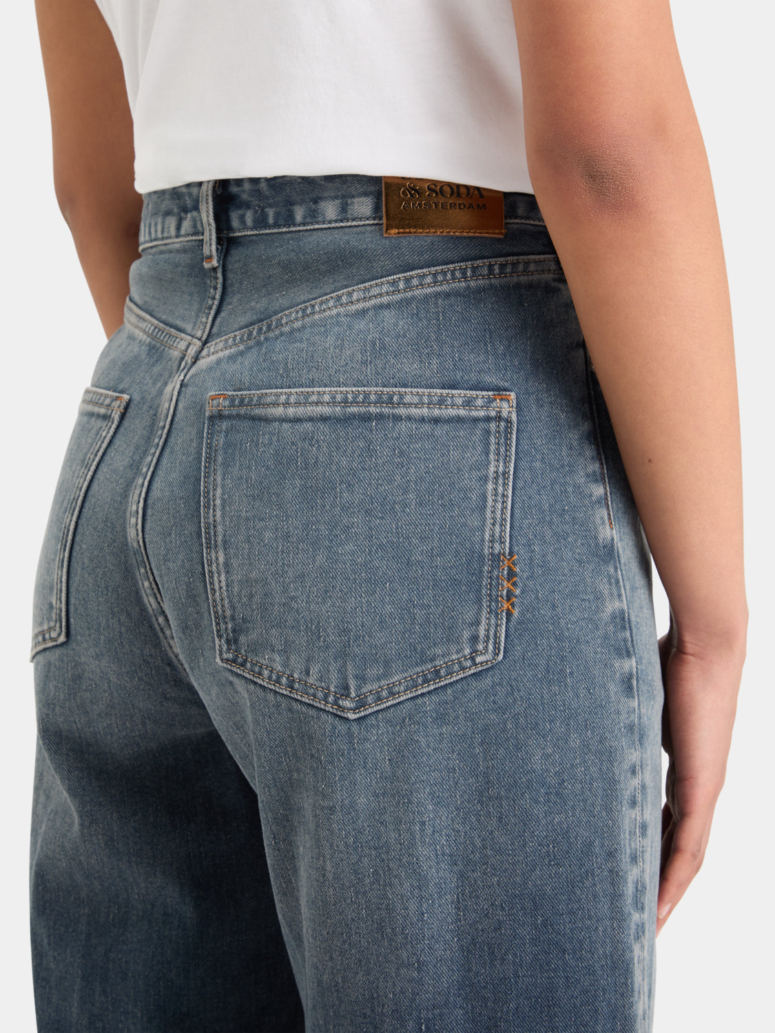 Tide balloon fit jeans - Scotch & Soda NZ