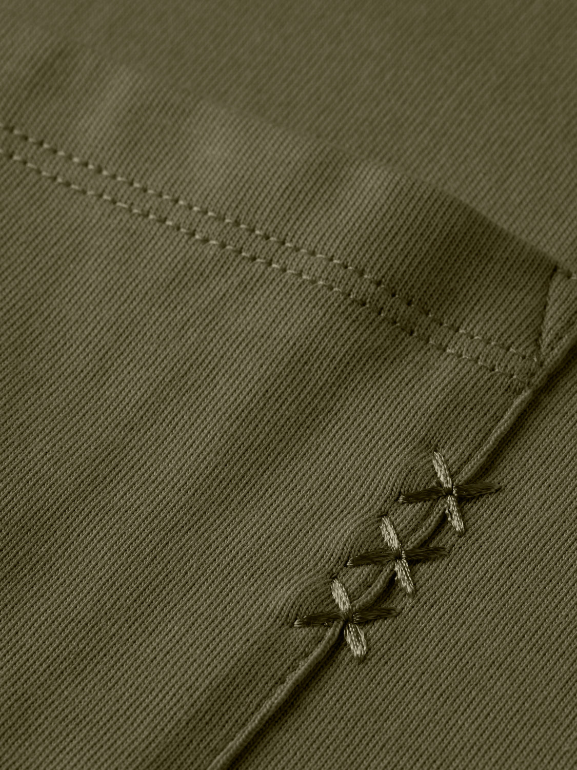 Chest pocket t-shirt