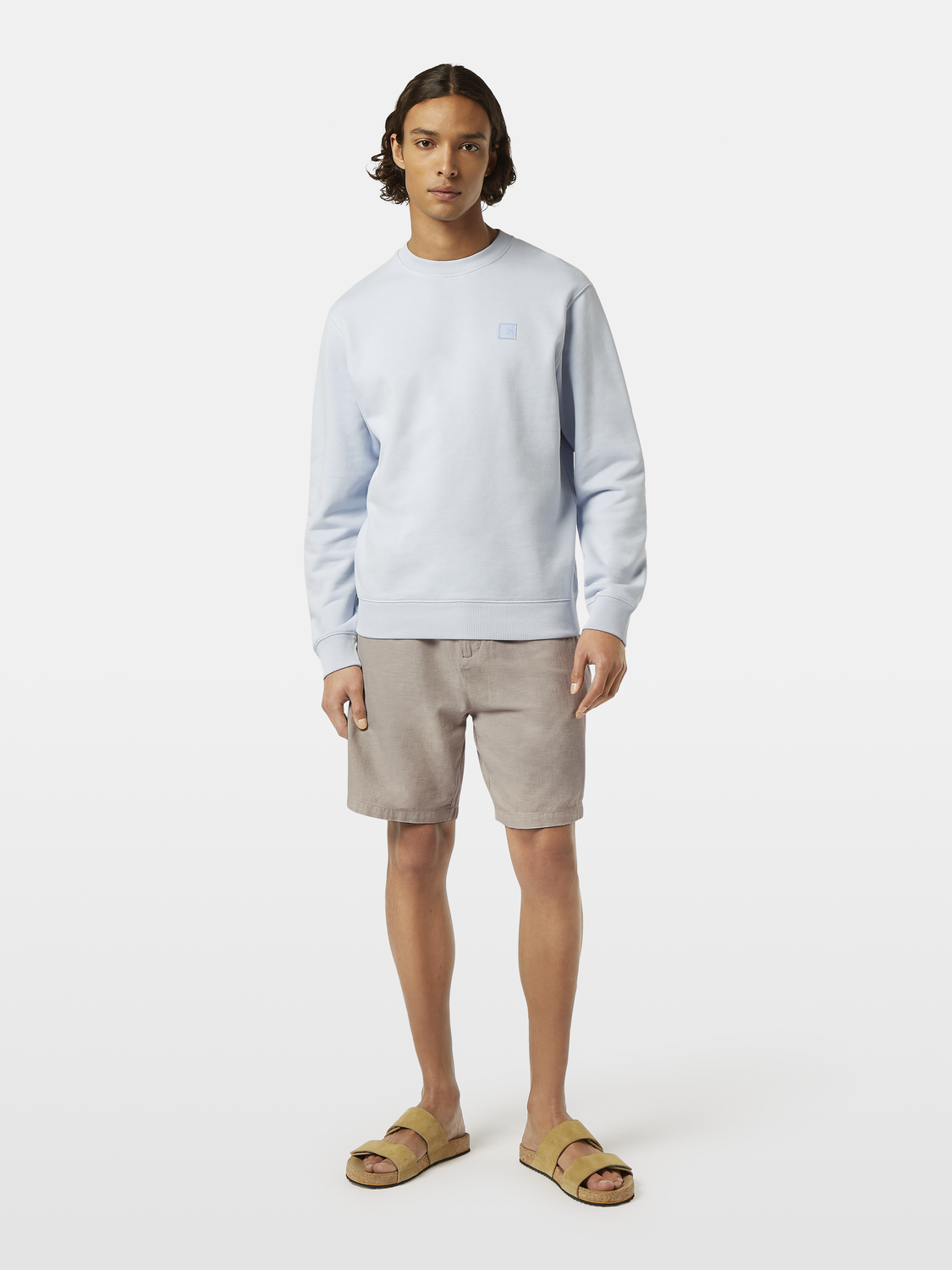Light beige Fave cotton-linen shorts by Scotch & Soda featuring a relaxed fit and casual style.