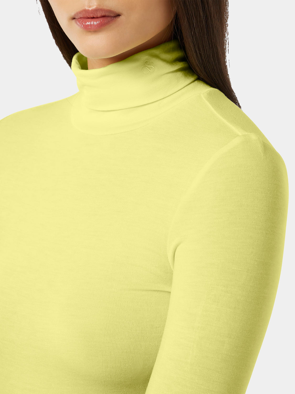 Roll neck top