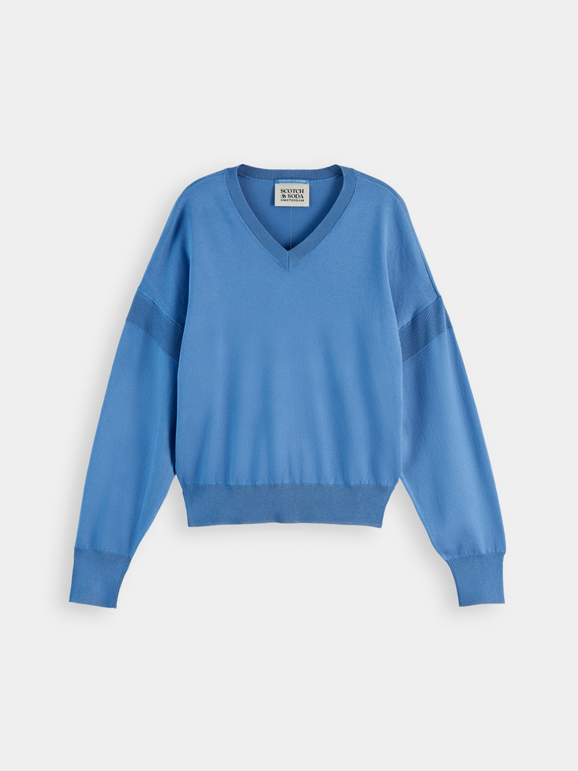 V-neck relaxed pullover