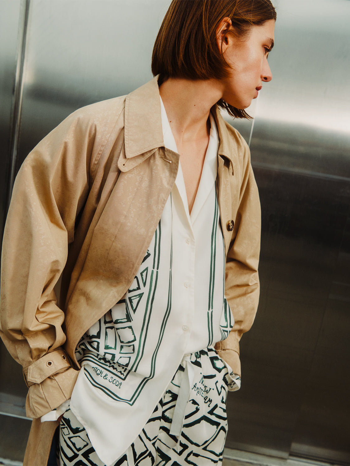 Oversized placed print shirt