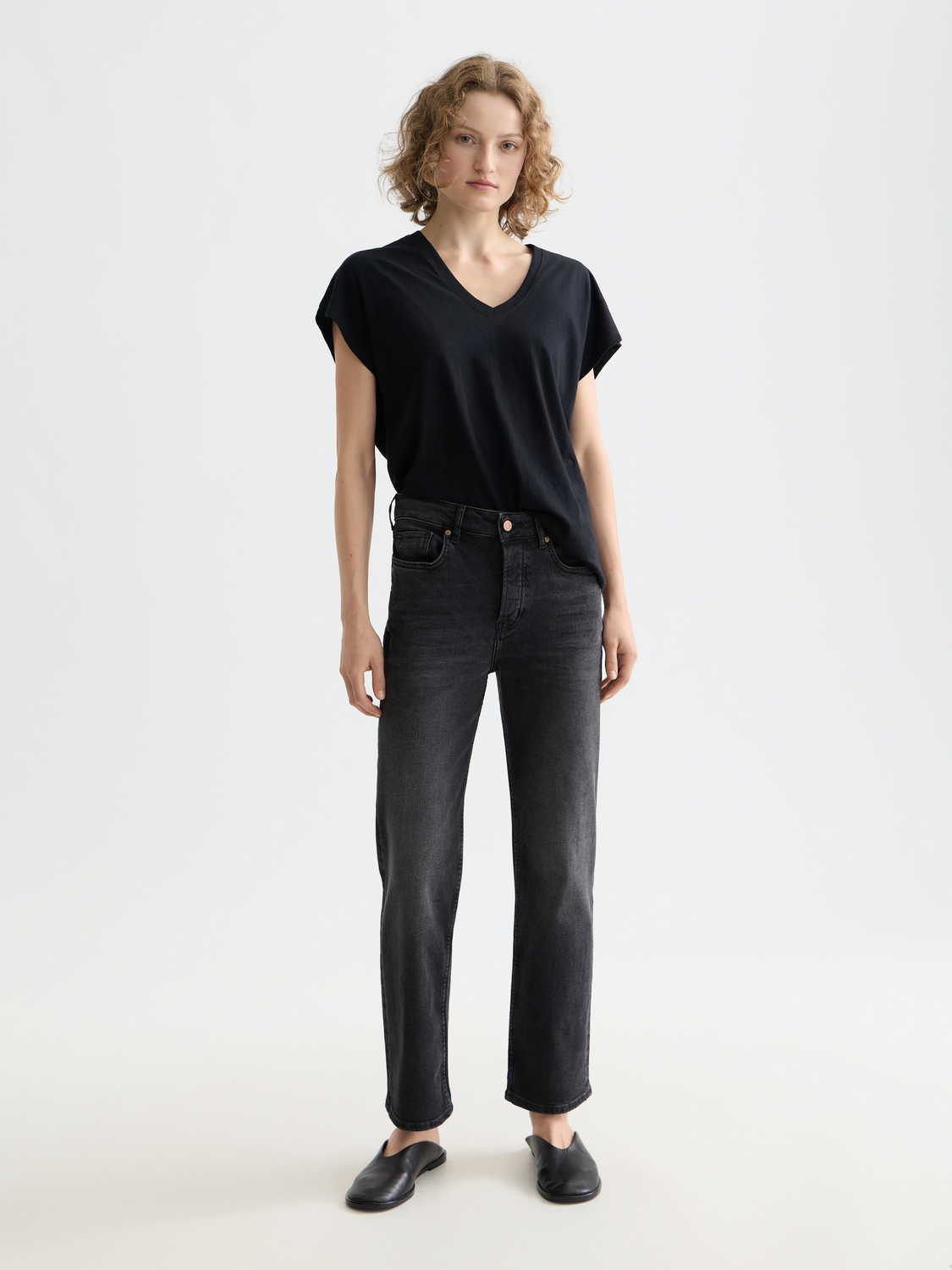 Slub v-neck t-shirt - Scotch & Soda NZ