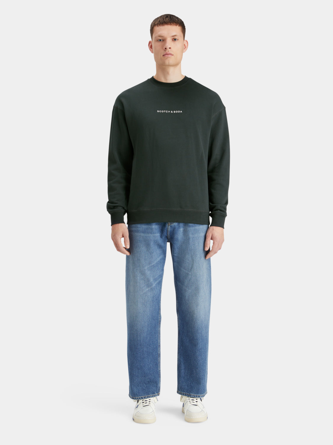SCOTCH & SODA logo sweatshirt, men's sweatshirts featuring a stylish logo design on the front, casual and comfortable fit.