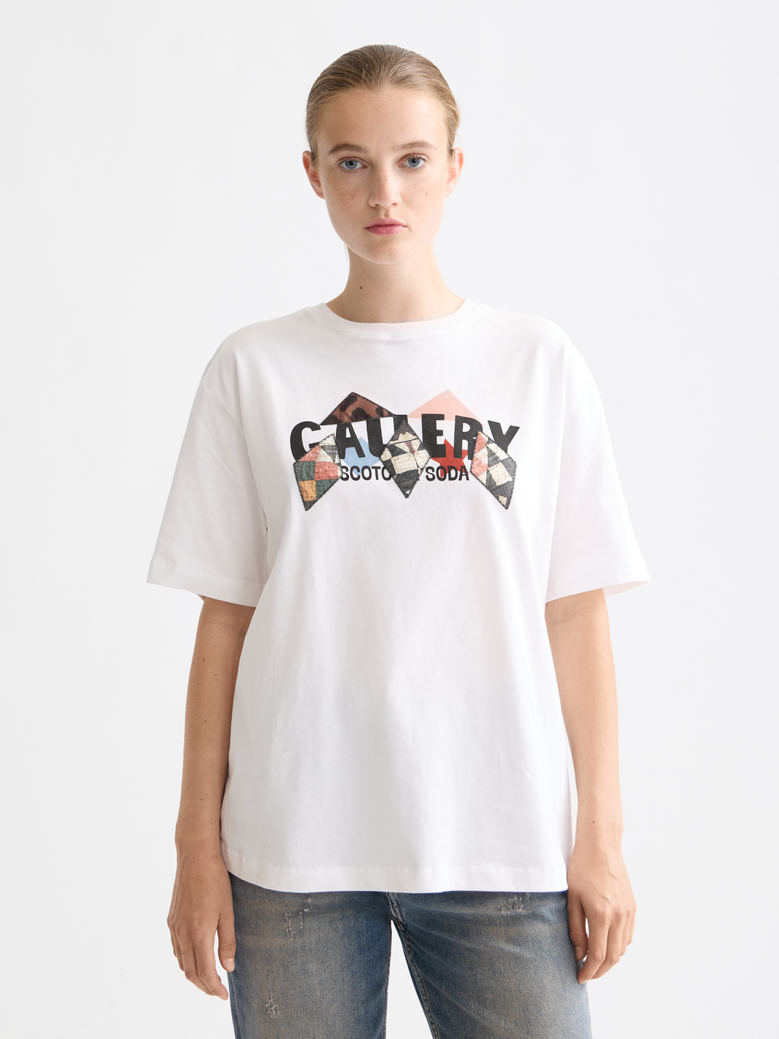 Scotch & Soda artwork short sleeve t-shirt featuring a colorful printed design on soft cotton fabric.