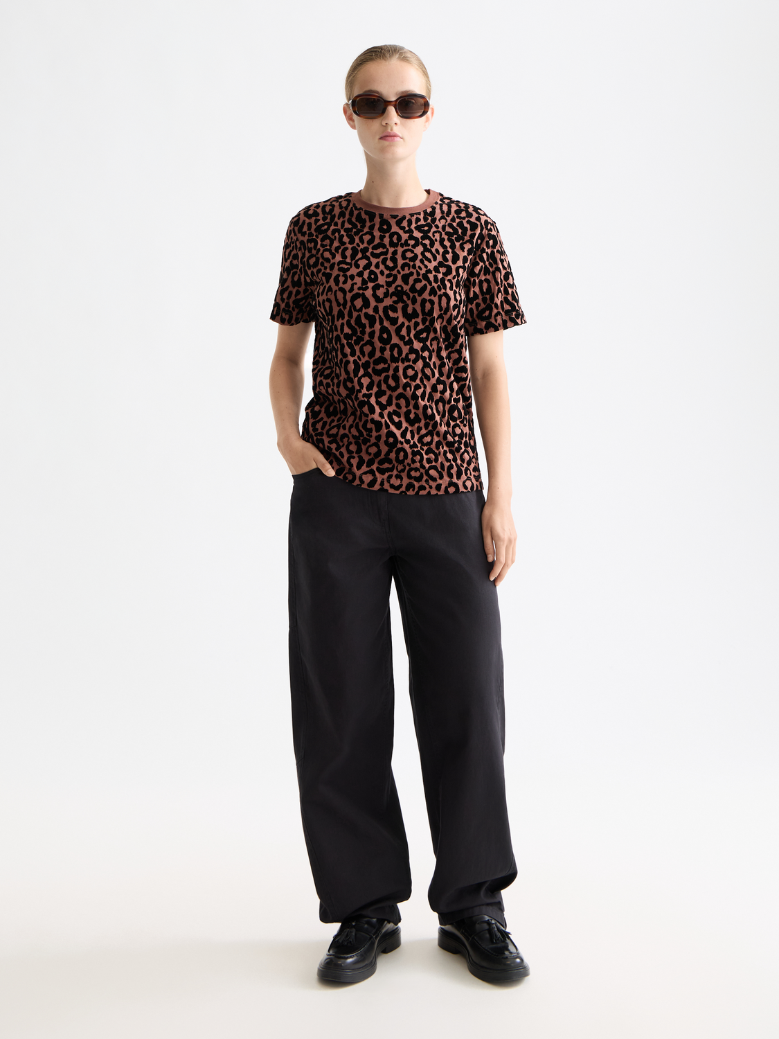 Scotch & Soda flock T-shirt, short-sleeve casual tee with flock print, displayed in a neutral setting.