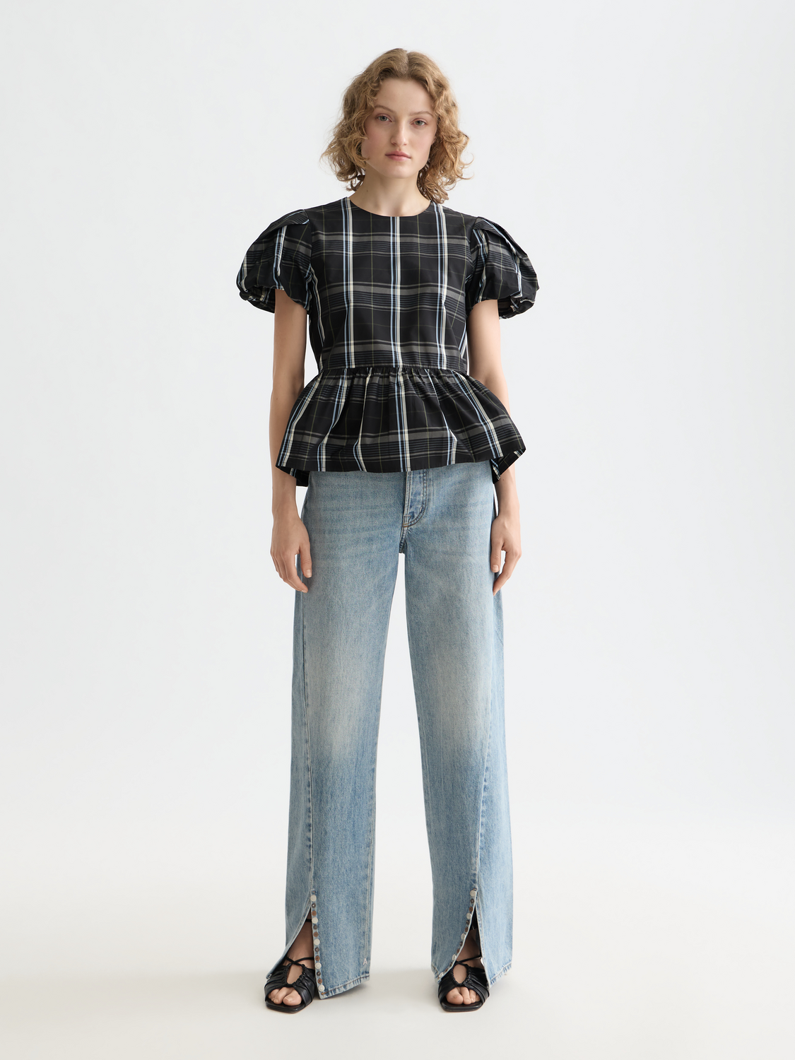 Woven taffeta peplum top by Scotch & Soda featuring a fitted bodice and flared peplum hem in vibrant fabric.