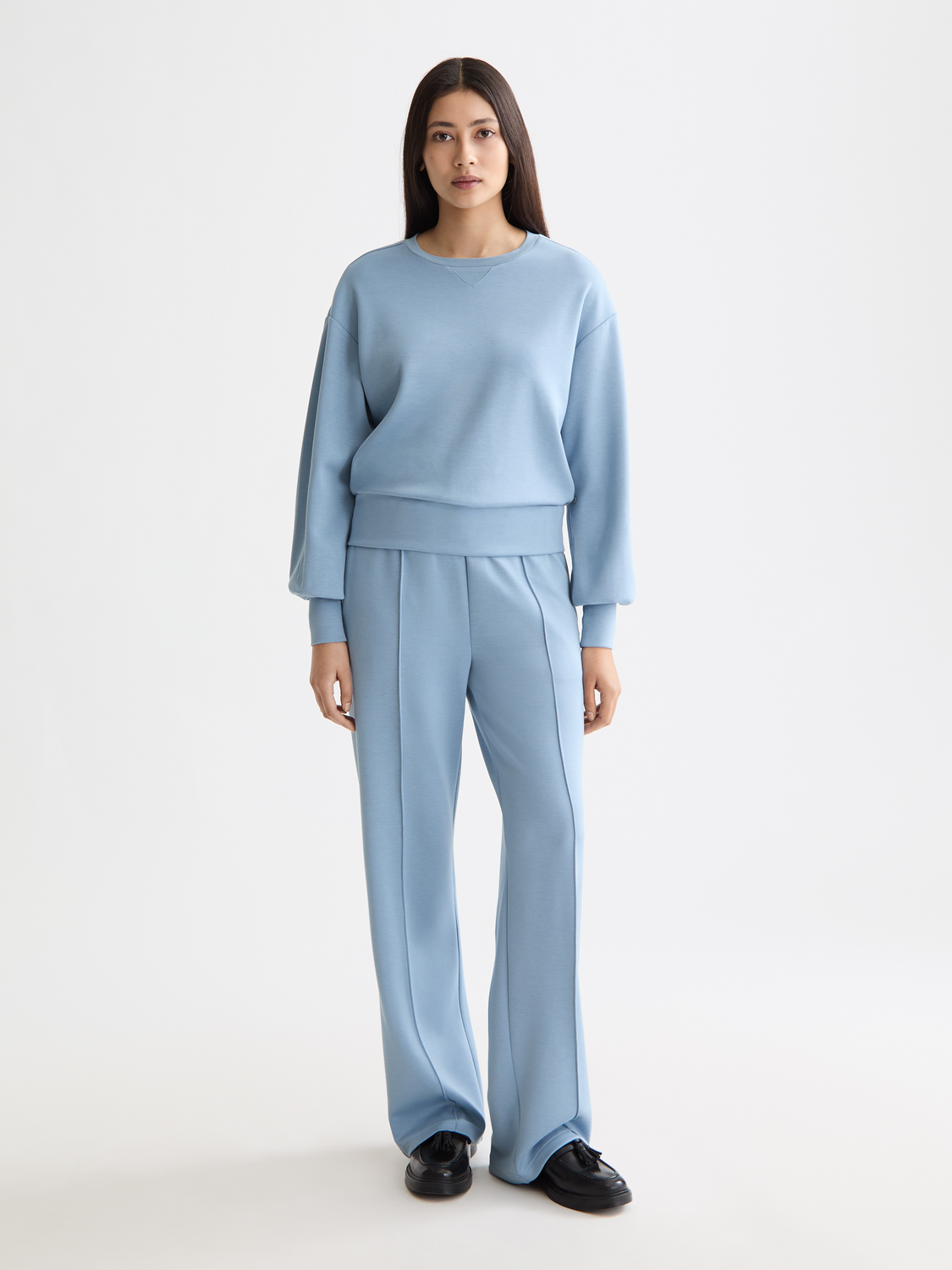 Scotch & Soda modal sweatshirt in soft fabric, featuring a relaxed fit and casual style, shown in a front view.
