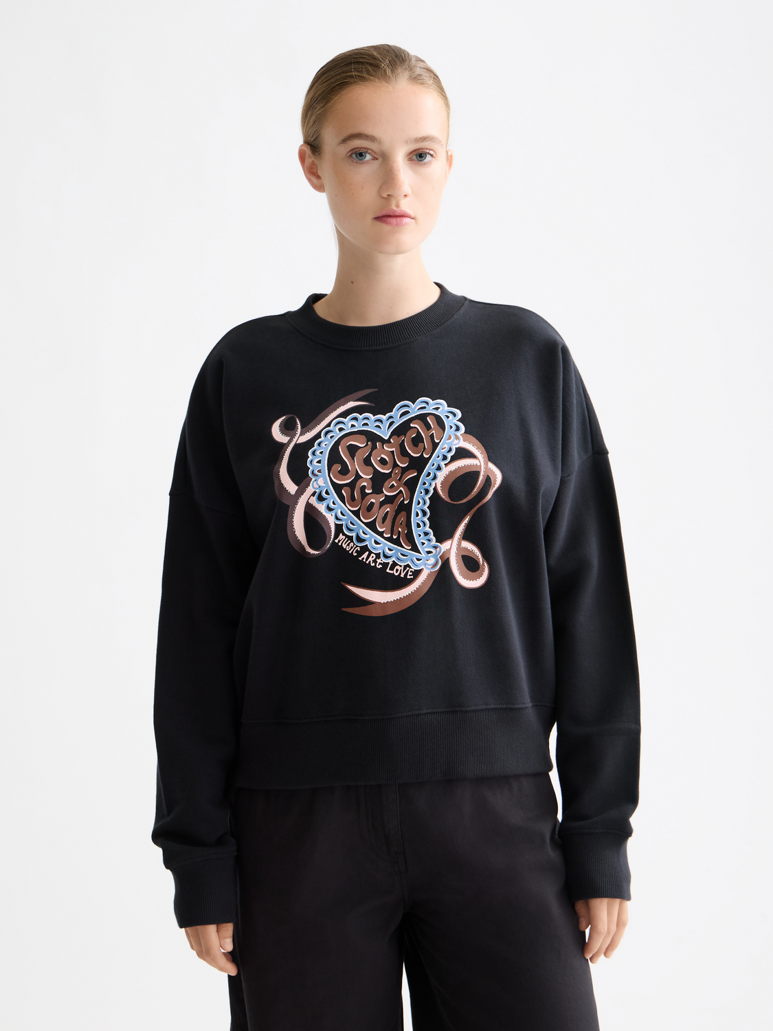 Chest artwork sweatshirt by Scotch & Soda featuring a stylish design on a comfortable sweatshirt fabric.