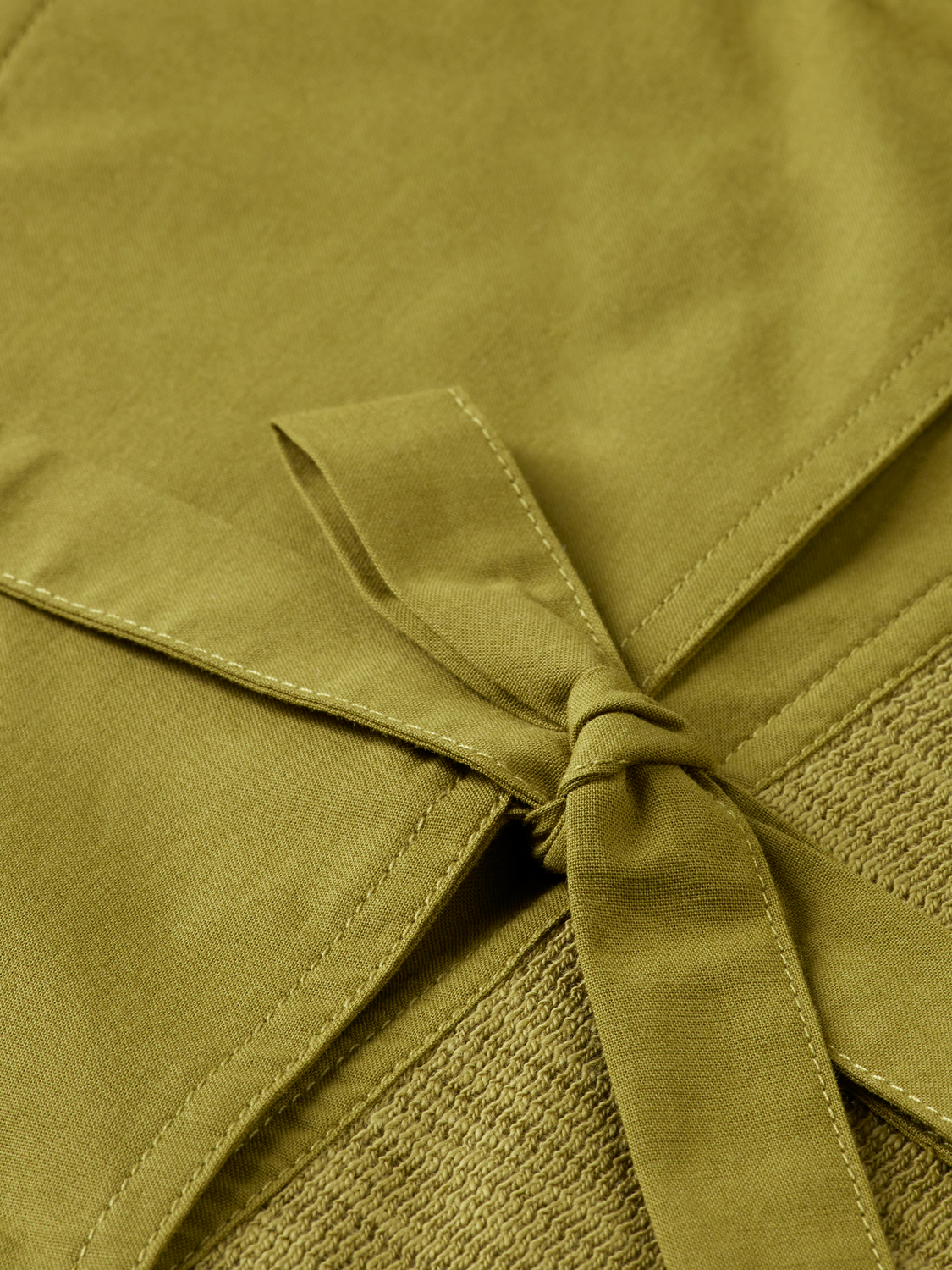 SCOTCH & SODA sweatshirt with placket ties, visible front detail in soft fabric