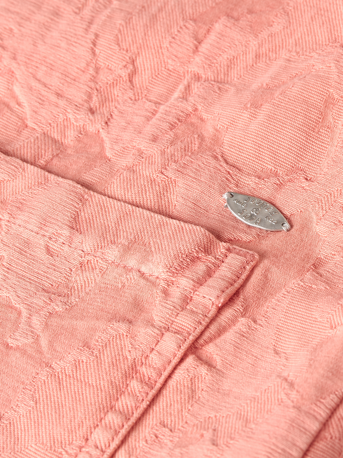 Structured jacquard blazer by Scotch & Soda featuring a tailored fit and intricate woven pattern in neutral tones.