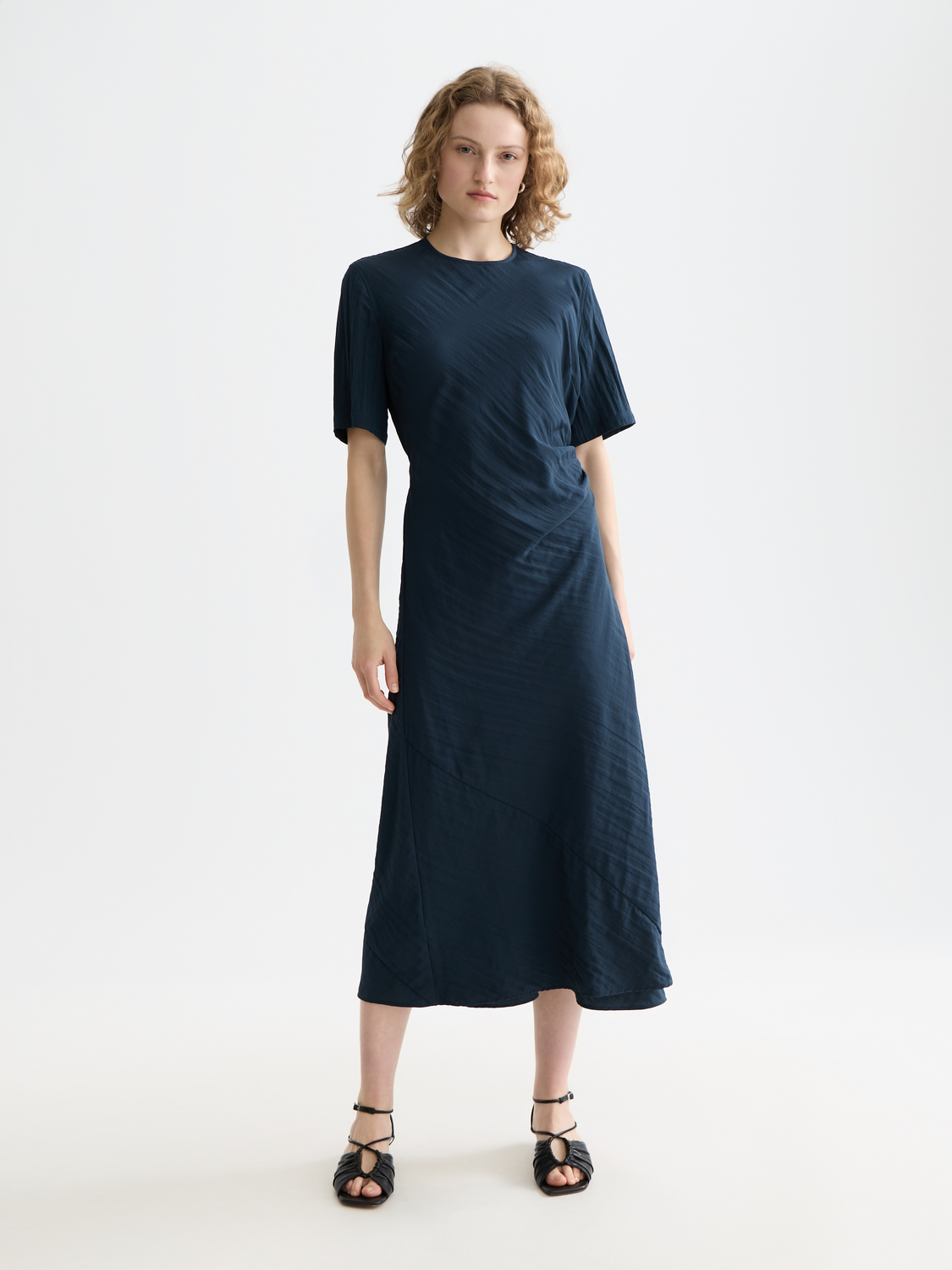 SCOTCH & SODA tie wrap dress with adjustable waist and flowing silhouette