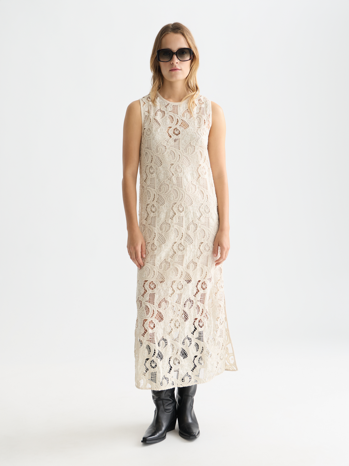 Embroidered midi dress by Scotch & Soda featuring intricate floral embroidery and a flowy silhouette.