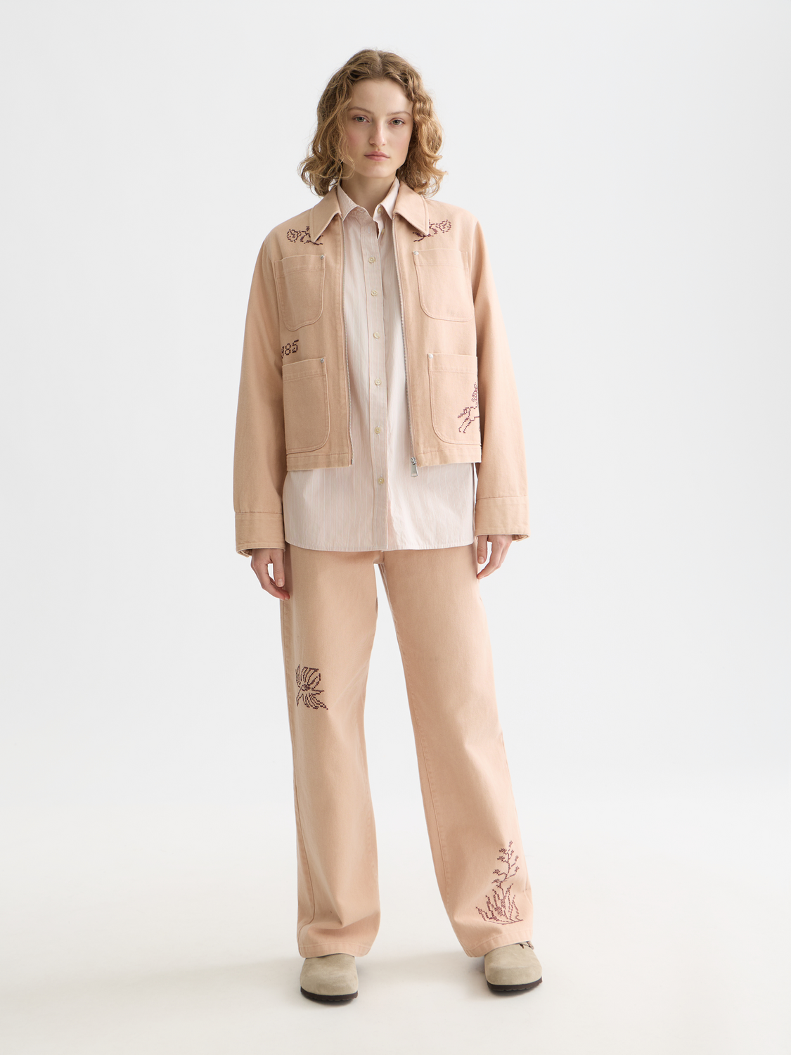 SCOTCH & SODA Ripple straight-fit jeans showing classic denim fabric and front pockets, casual pants for everyday wear