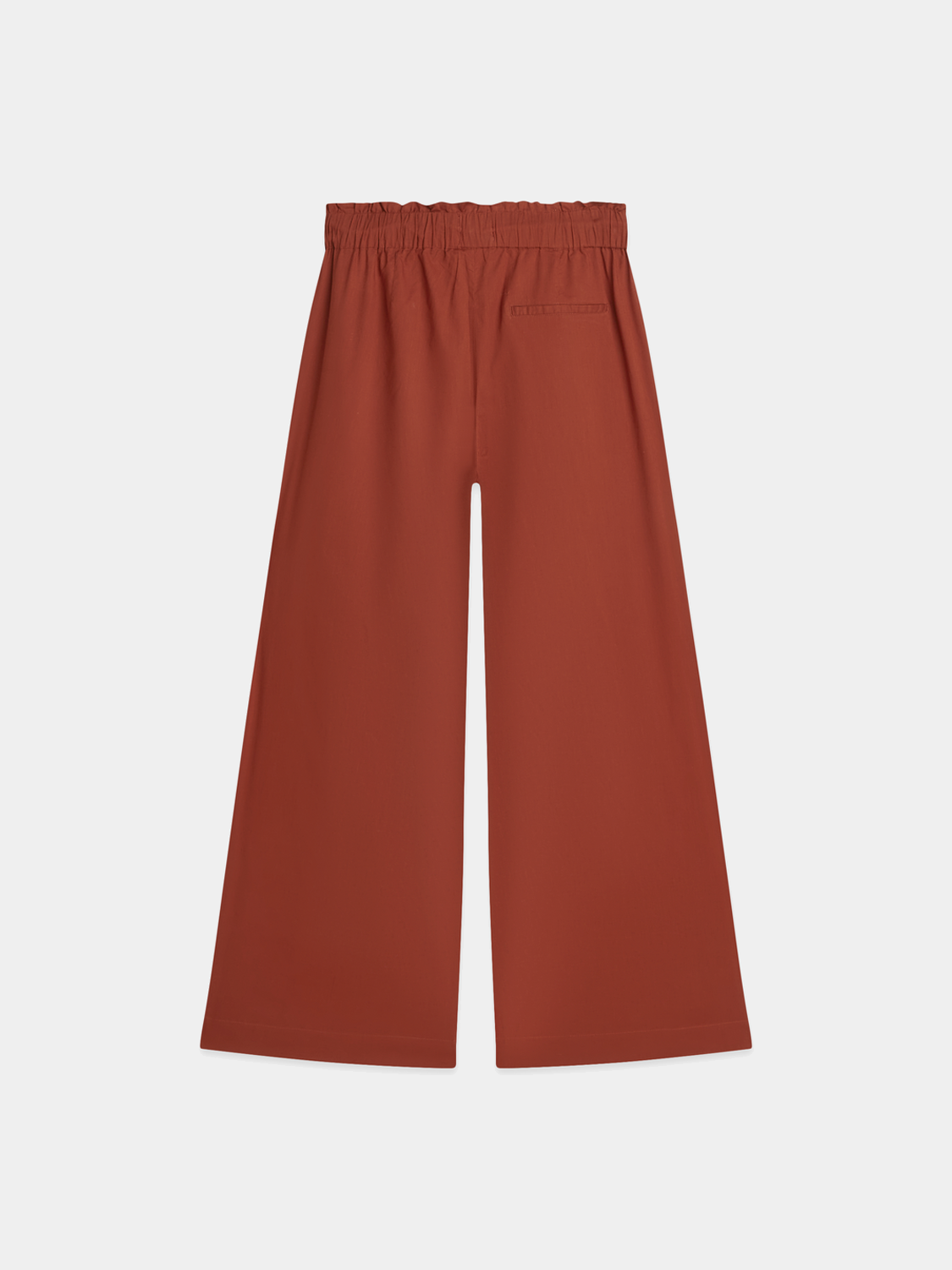 Eleni wide-fit pants by Scotch & Soda in black fabric, featuring a relaxed fit and stylish design, shown on a model.