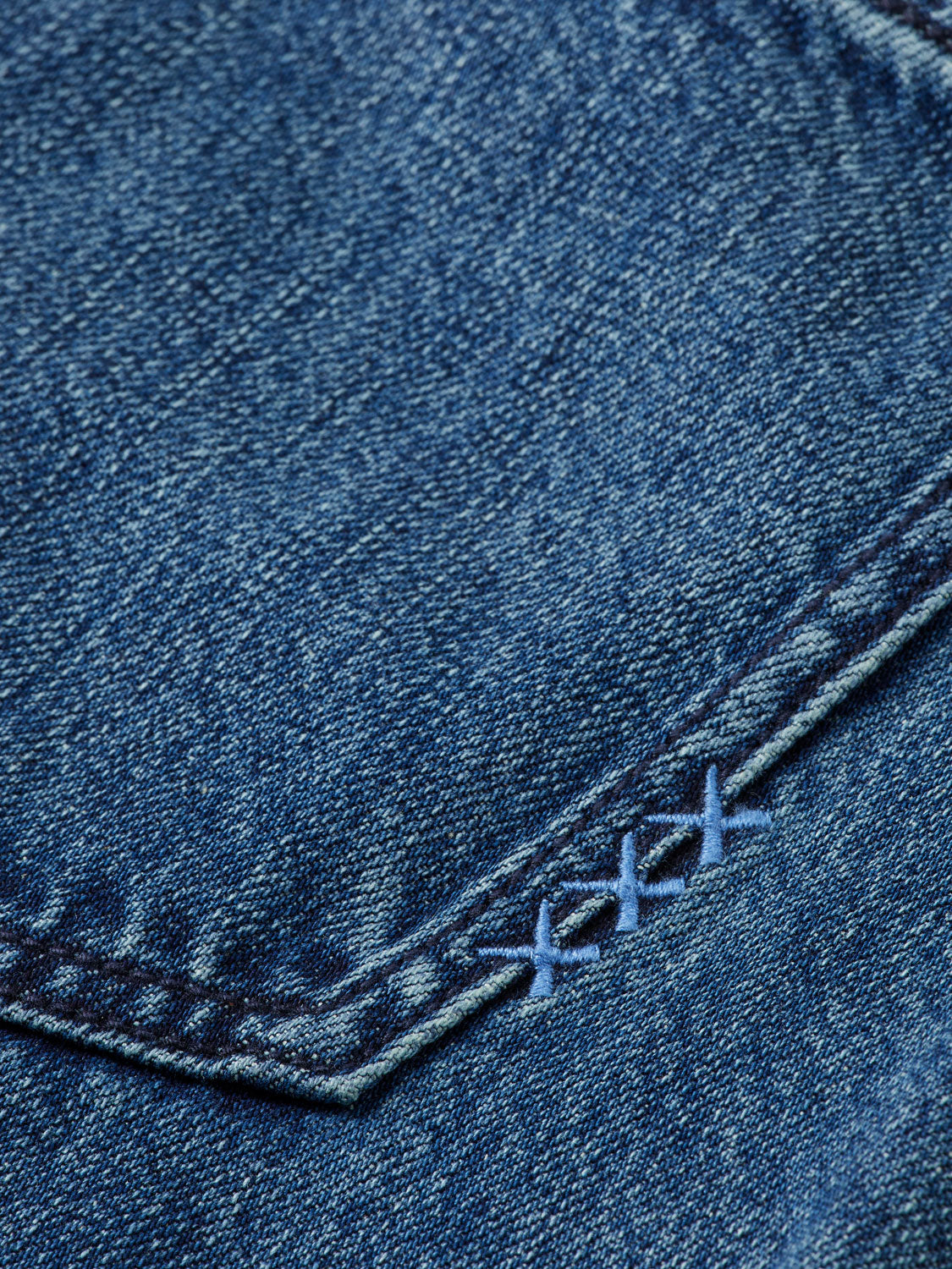 SCOTCH & SODA Wave wide-fit denim jeans, showing the front view with classic five-pocket design and light wash finish.